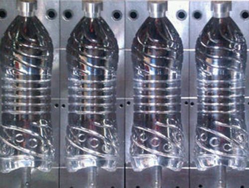 PET BOTTLES MOULD