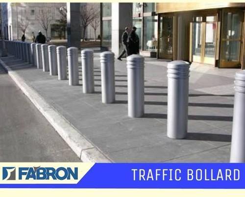 Metal Traffic Bollard, For Road, Feature : Rust Proof
