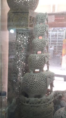 IEH Marble Elephant Statue, Technique : Handmade