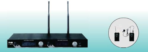 LCD Display FM True Diversity Wireless Microphone