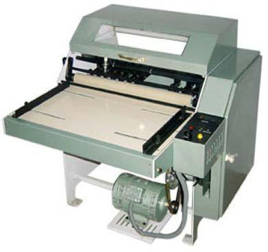 STICKERS CUTTING MACHINE