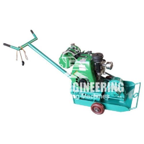 EARTH COMPACTOR WITH PETROL ENGINE