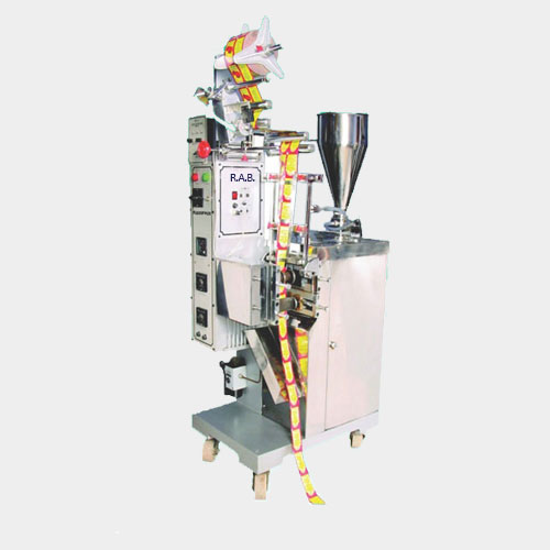 Liquid filling machine, Machine Weight : 380 Kgs