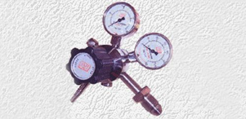 Metal Pressure Regulator