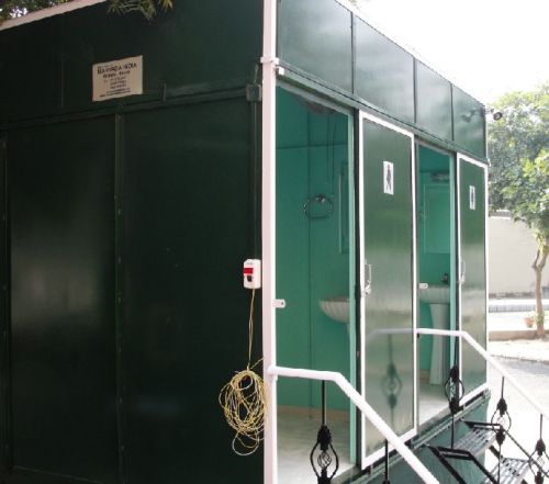 Luxury Mobile Toilet