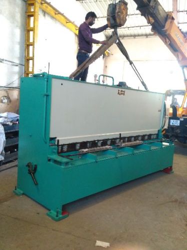 Hydraulic Shearing Machines