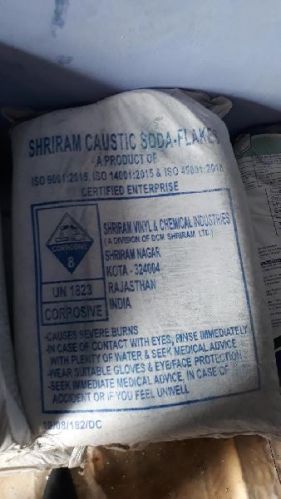 Caustic Soda Flakes, For Paper Making Industry, Purity : 99%