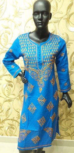 Chikankari Cotton Kurti, Pattern : Embroidered