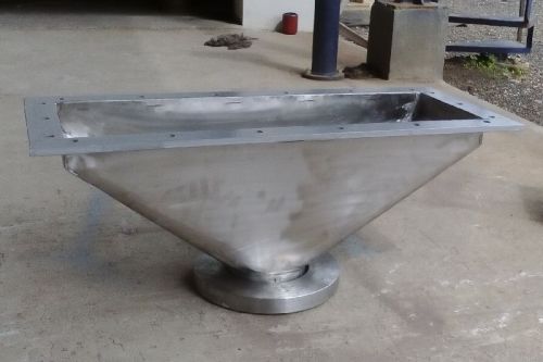Stainless Steel Hopper, For Industrial Product, Feature : Good Quality, Hig Strength