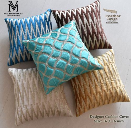 Square Cotton PILLOW AND CUSHIONS, For Home, Hotel, Feature : Anti-Wrinkle, Easily Washable