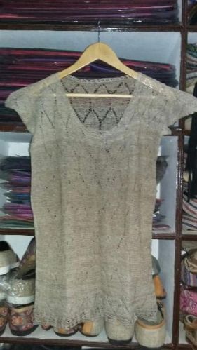 Plain Knitted Nettle Tops M, XL, XXL, Technics : Handloom