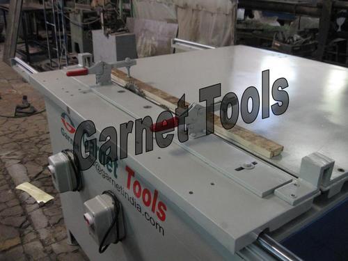 Table Saw Machine