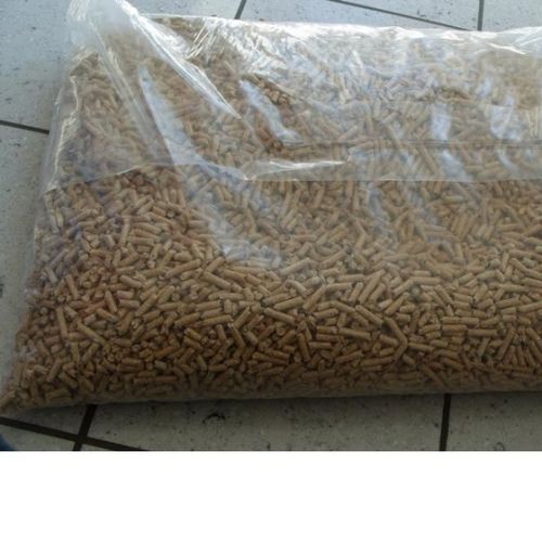 Wooden Woods Pellets, Shape : Rectanglular, Packaging Type : Brown