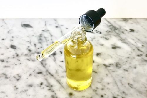 Hair Serum, For Parlour, Gender : Unisex