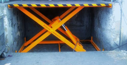 Fixed Hydraulic Scissor Lifting Platform, For Industrial