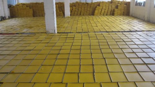 Beeswax, Packaging Type : Yellow white