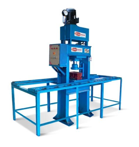 Paving Block Making Machine, Voltage : 440V