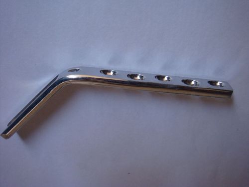 Polished Stainless Steel Angled Blade Plate, For Orthopedic Surgery, Pattern : Femur Neck