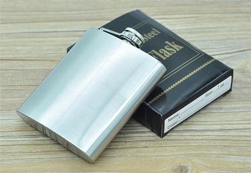 Stainless Steel Hip Flask, For Hotel/Restaurant, Pattern : Printed