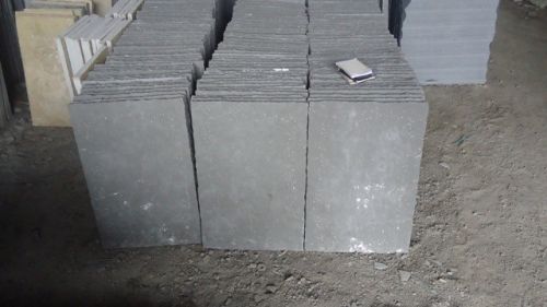 Plain Polished Hand Cut Blue Limestone, Feature : Crack Resistance, Stain Resistance