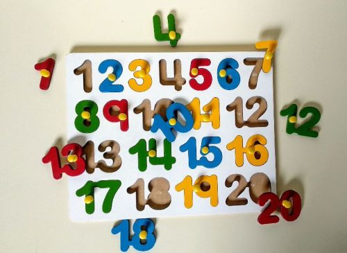 Wooden 1 To 20 Number Tray, For Play School, Age Group : 2-4 Yrs