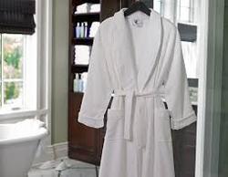 Cotton Bathrobes, Feature : Mesmerizing Design, Elegant Look, Optimum Softness