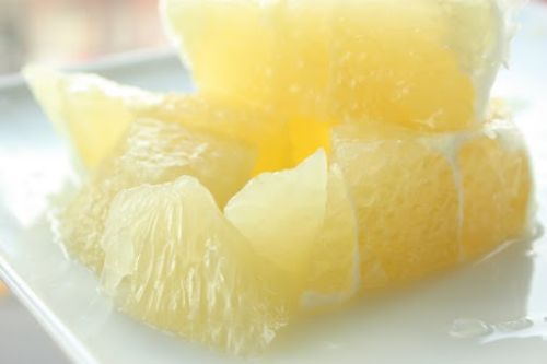 White Fleshed Grapefruits, Packaging Type : Carton, Net Bag, Plastic Bag