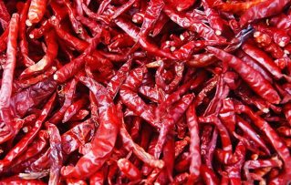 S-273 Semi Wrinkle Red Chili, For Cooking, Form : Flakes