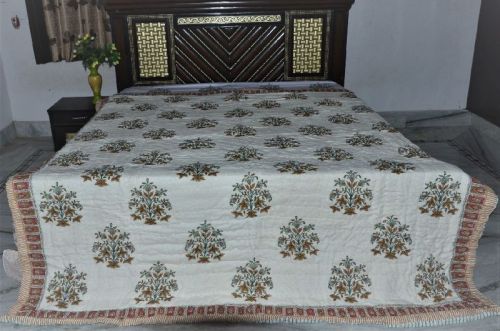 Cotton Quilts, For Home Use, Hotel Use, Pattern : Printed