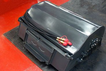 Mini Skid Steer Sweeper With Bucket, Certification : ISI Certified