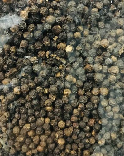 Common Black Pepper, For Spices, Packaging Type : Plastic Packet, Paper Box