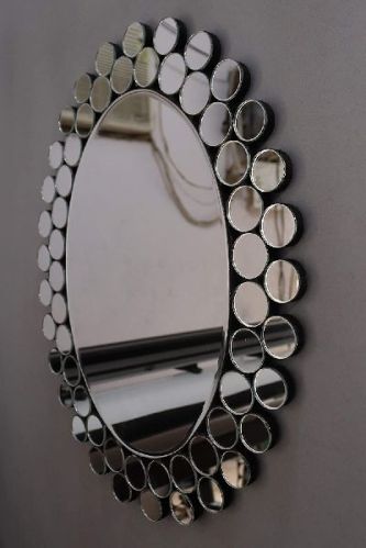 Glossy Oval Wall Mirror, For Household, Hotels, Specialities : Long Lasting