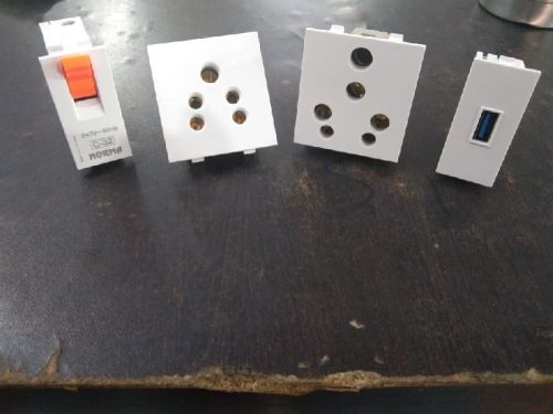 PVC Modular Switches, Packaging Type : 10