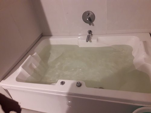 Two Seater Acrylic Bathtub