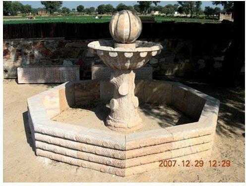 Stone Fountain, For Amusement Park, Garden, Outdoor, Public Attraction Places, Specialities : Long Life