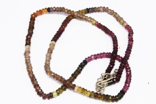 Gemstone Polished Tundra Sapphire Necklace, Feature : Durable, Fine Finishing, Good Quality, Light Weight