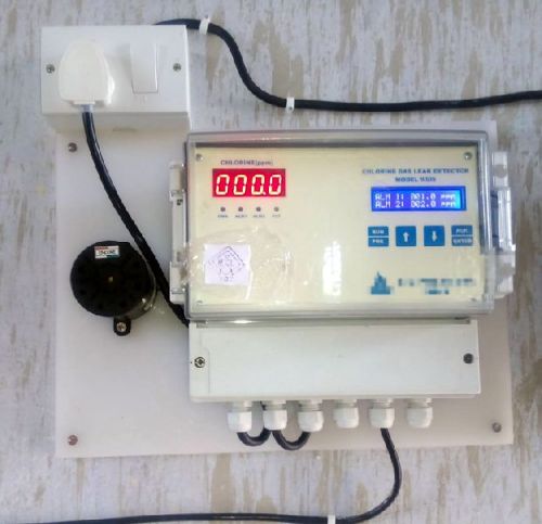 Metal Chlorine Gas Leak Detector, For Industrial Use, Feature : Accuracy, Durable