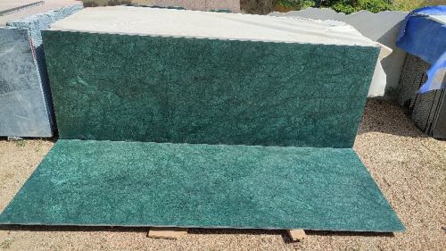 Polished Plain Marble Green Granite Slabs, Feature : Antibacterial, Easy To Clean, Stylish Design