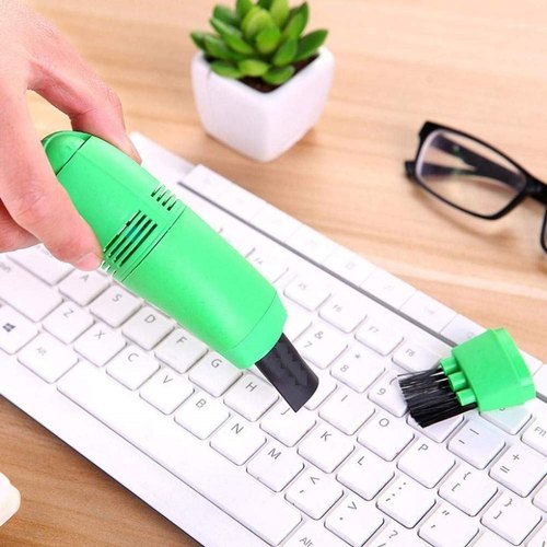 BUYERZONE USB Keyboard Vaccum Cleaner