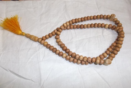 Sandalwood Tasbih Mala, For Religious Use, Packaging Type : Zip Pouch