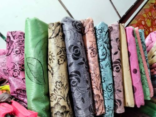 Floral Printed Fabric Cut Pieces, For Apparel/Clothing, Width : 36 Inches/90 Cm