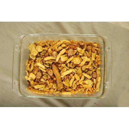 Yellow Malvi Mixture Namkeen, For Snacks, Packaging Type : Plastic Packet