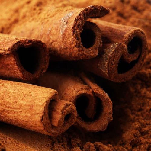 Cinnamon Bark Oil, For Health Problem, Feature : Good Fragrance, Hygienically Processed