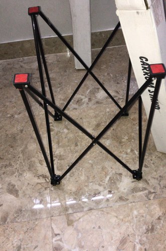 Altis 700 Gram Carrom Stand, Length : 3 Feet  