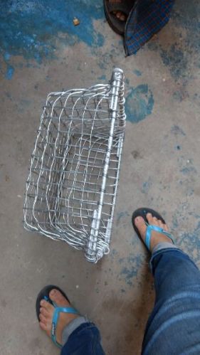 Bharat Mild Steel Railway Wire Baskets, Shape : Square