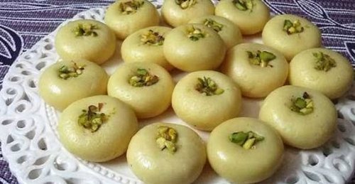 Soft Ilaichi Khoya Peda, Feature : Easy To Digest