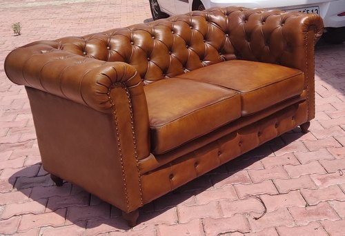 Plain Leather Sofa, Feature : Attractive Designs, High Strength, Quality Tested