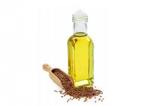 Flaxseed Carrier Oil, For Aromatherapy, Packaging Size : 1kg, 5kg, 10kg, 15kg, 25kg, 180kg, Etc.