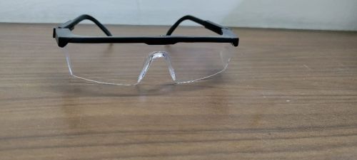 Plain Zoom Safety Goggles, Feature : Transparent