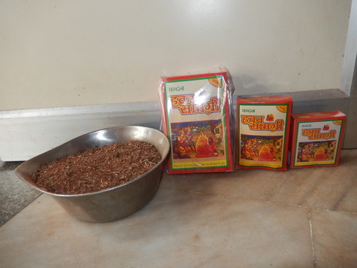 Laxmi Sandal Hawan Samagri, Packaging Type : Packet